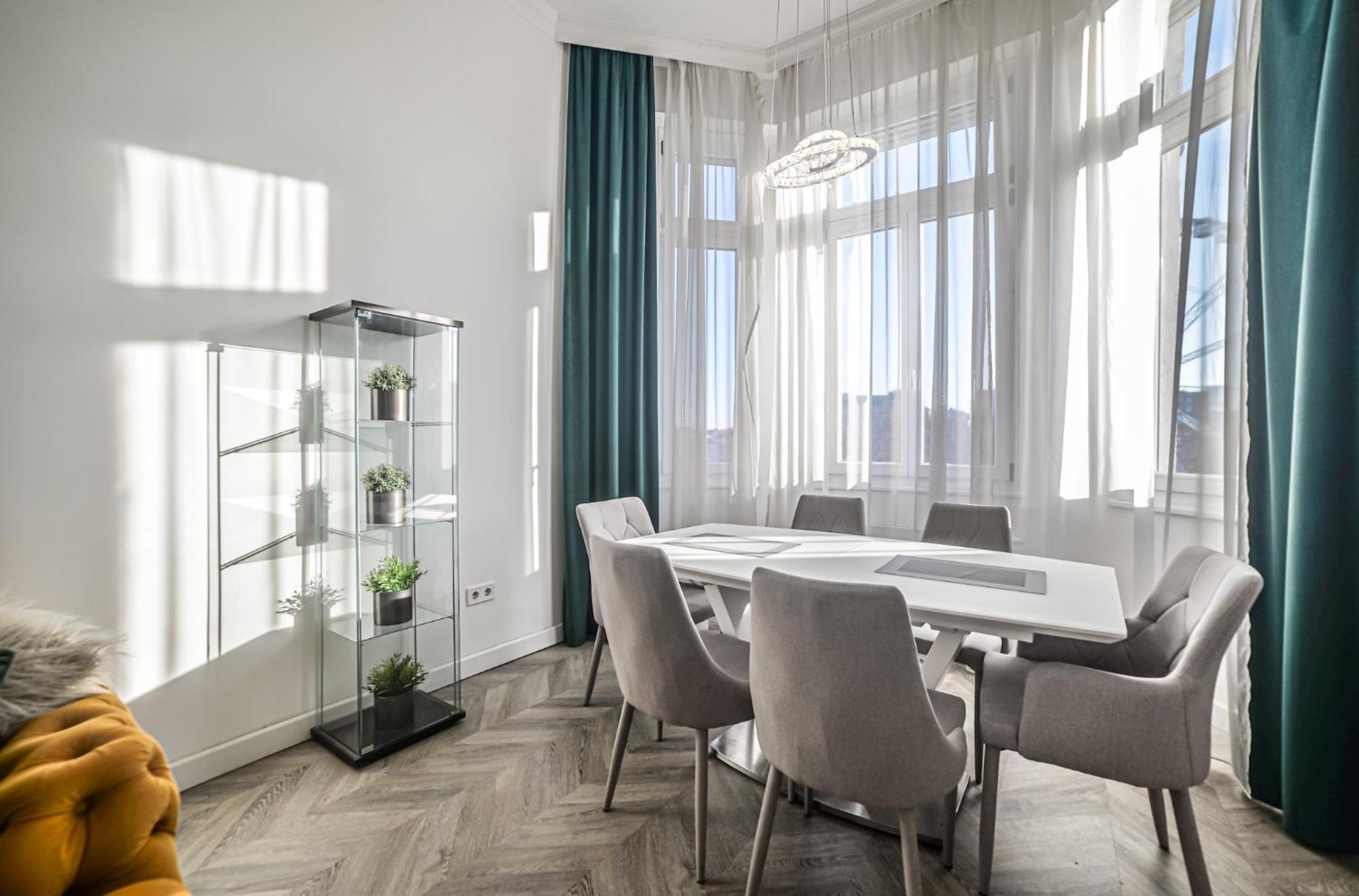 Luxury Downtown Dreams Apartment Budapesta Exterior foto